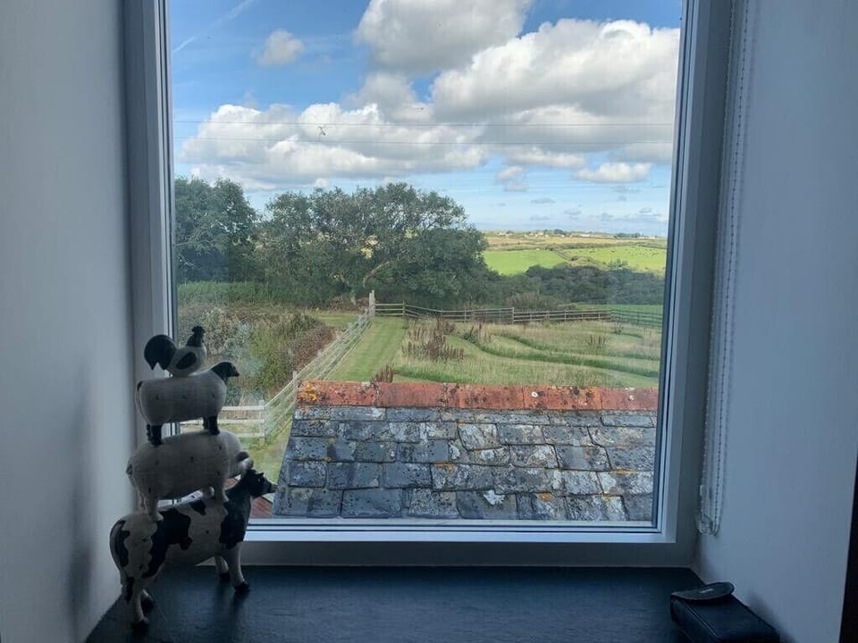 Stunning view over Marsland Valley from the mezzanine