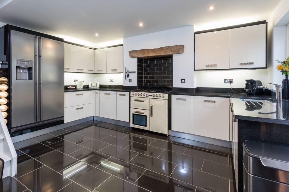 The  Cooking Range has Gas Hob With electric fan ovens-grill & Fridge Ice maker 