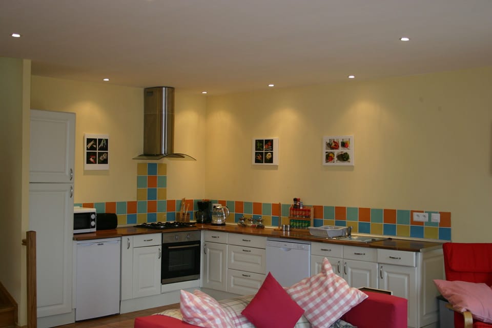 The large fully equipped kitchen