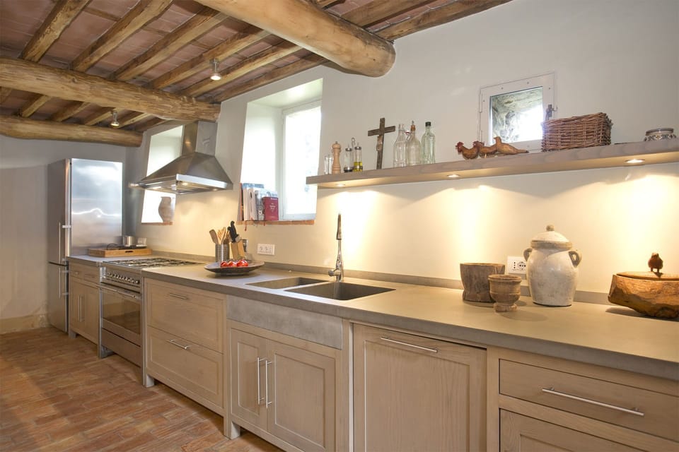 Common Room, Kitchen