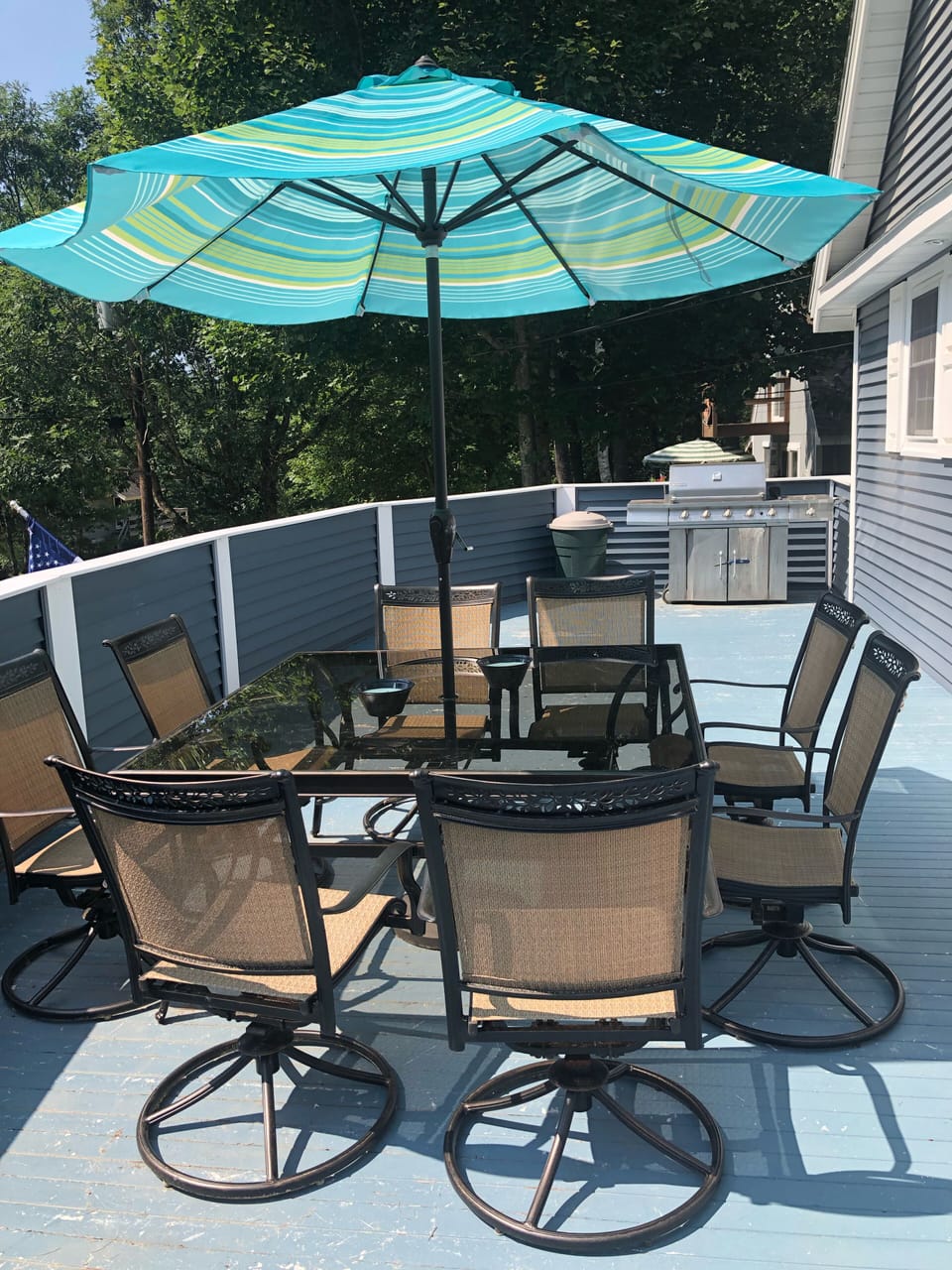 Deck
