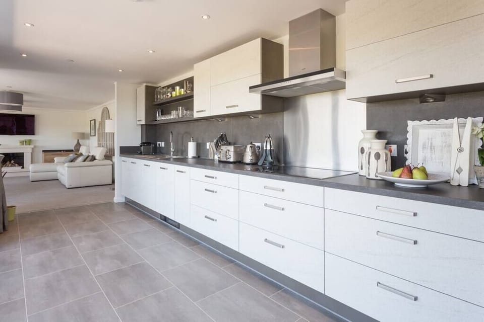 Kitchen - 2