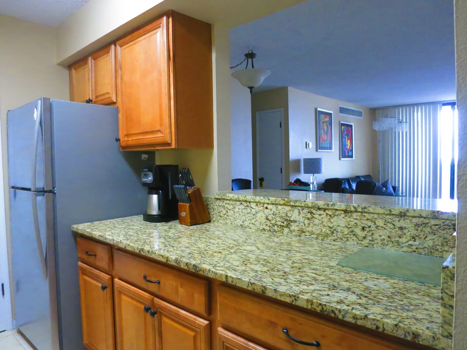 THE KITCHEN HAS BEEN RECENTLY UPDATED WITH NEW GRANITE COUNTER AND APPLIANCES