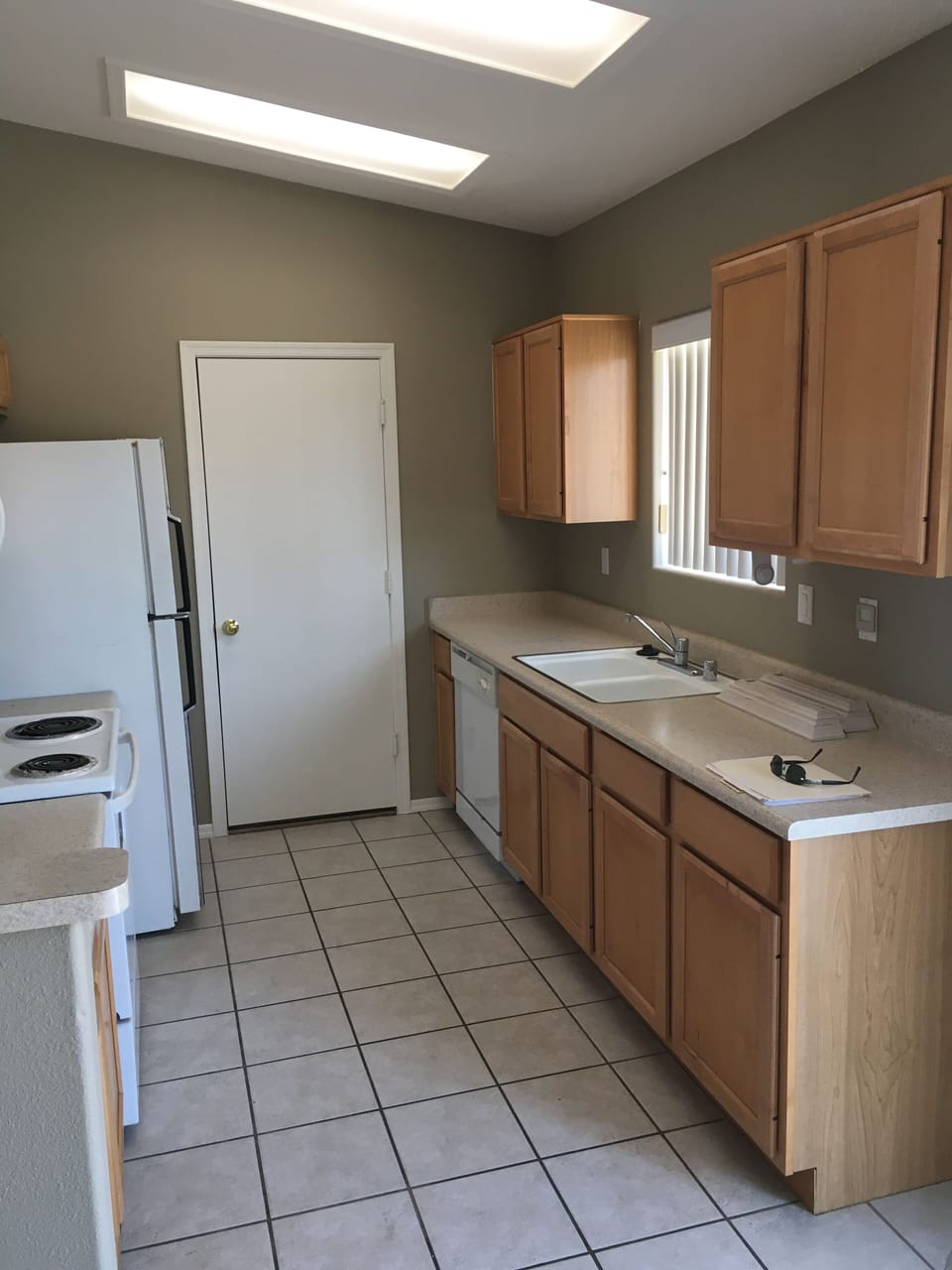 Kitchen with new paint