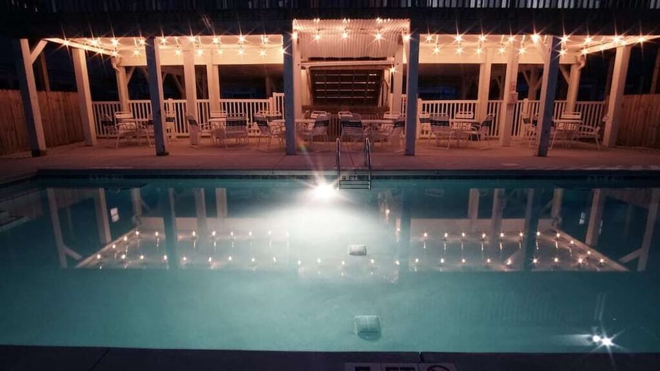 Largest Oceanfront pool on OIB