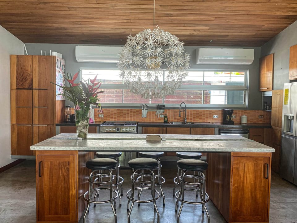 Kitchen (1)