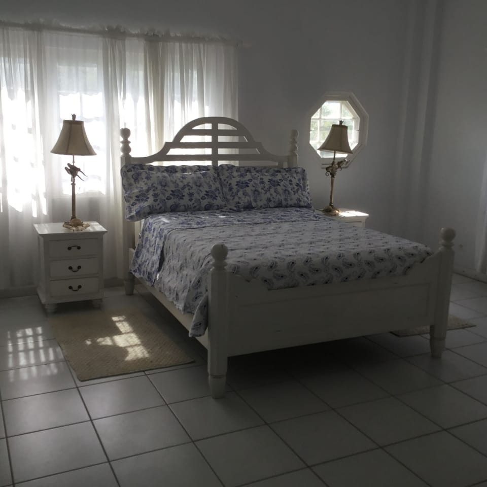 Second bedroom