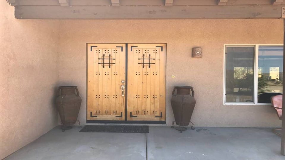 The entrance door