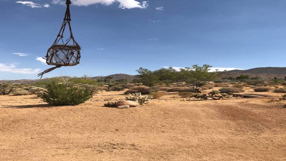Joshua Tree Desert_Om - The place to enjoy yourself and find inner peace. House in Joshua Tree