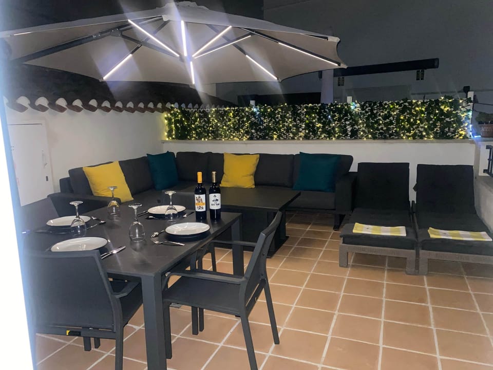 Terraced Dining & Seating 