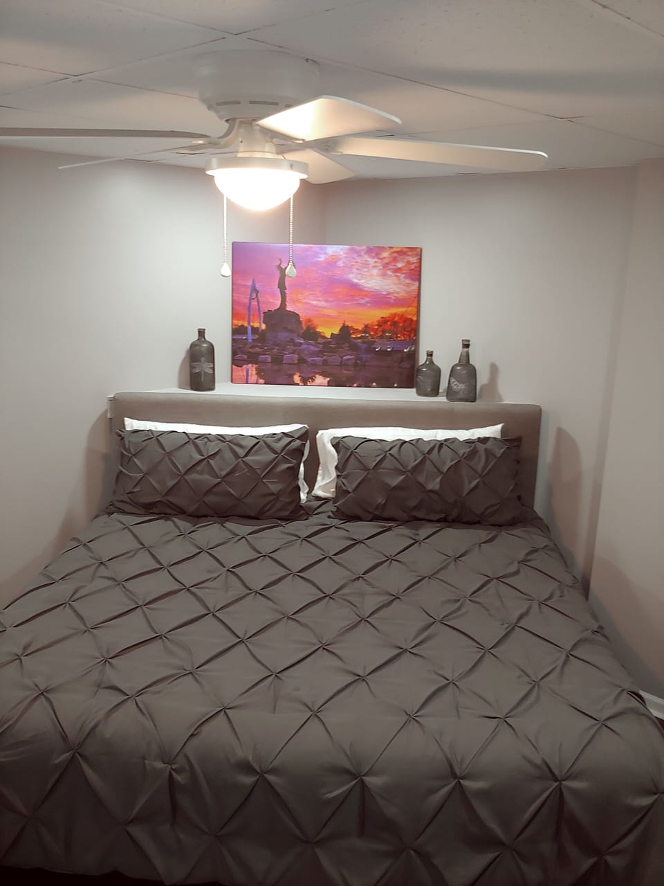 Bedroom 1, King Size Top of the Line Mattress