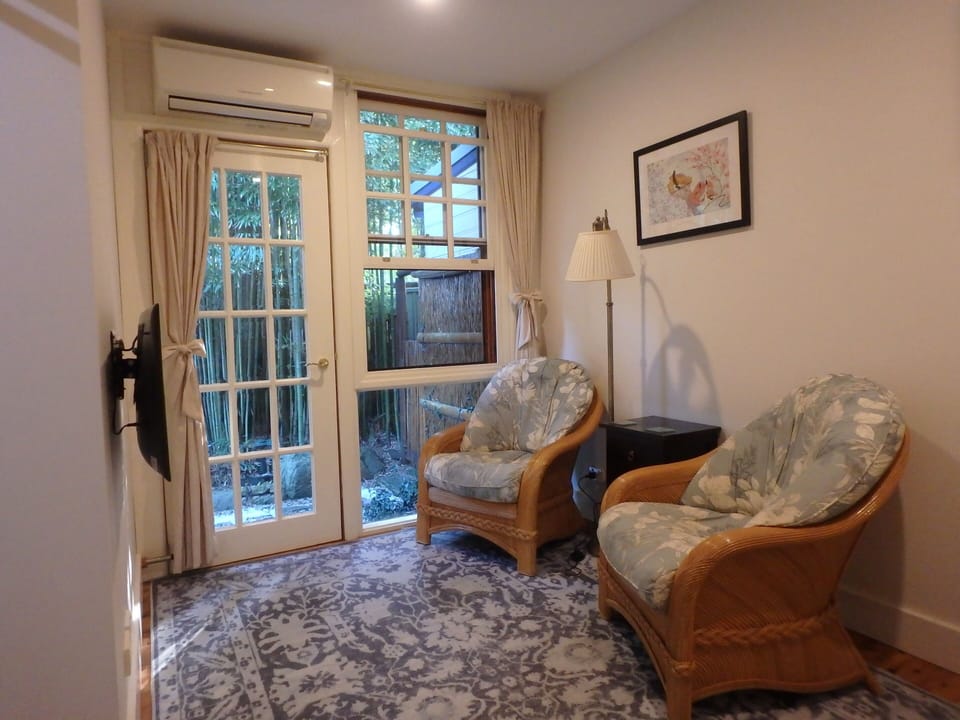 Sitting area