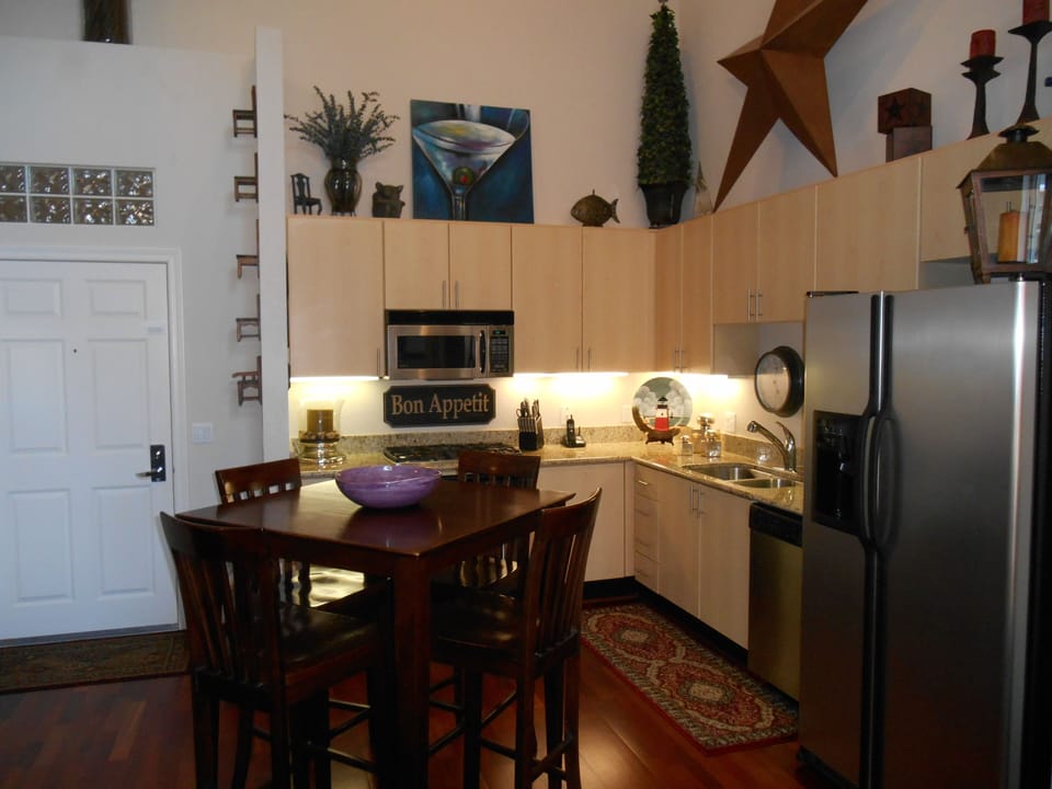 Kitchen With Stainless Appliances