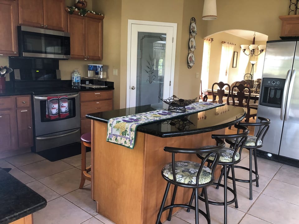 Kitchen with Island