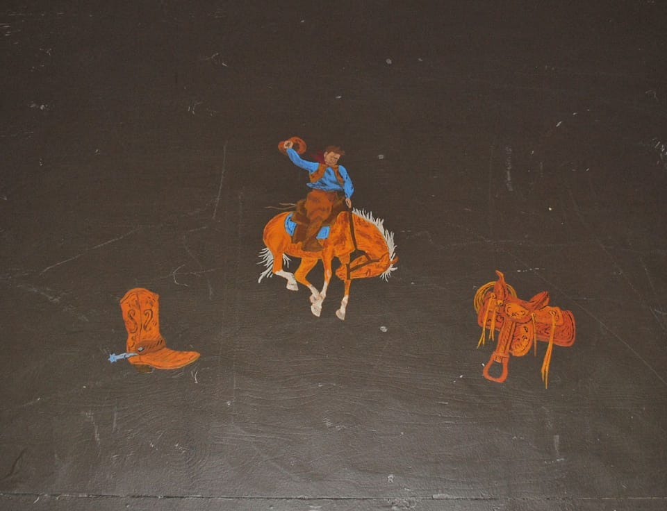 I love to draw, and this is my attempt at painting:)