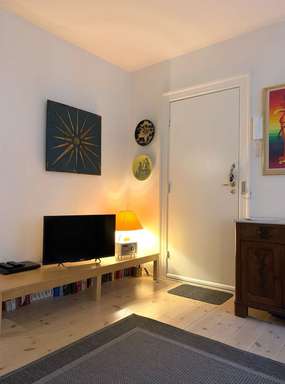 Bedroom, Living Room