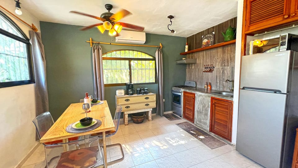 condo for rent Puerto Morelos Mexico