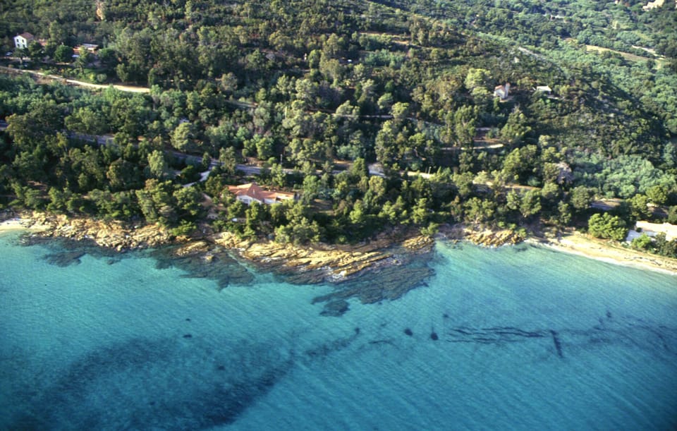 ARGENTIERE-CLUB: Estagnol beach - Web site: www.argentiere-club.com