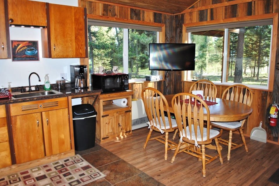 Kitchen Dining area.