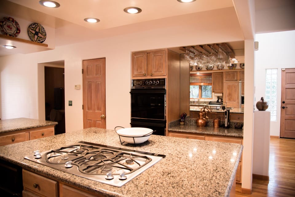 Kitchen and bar area