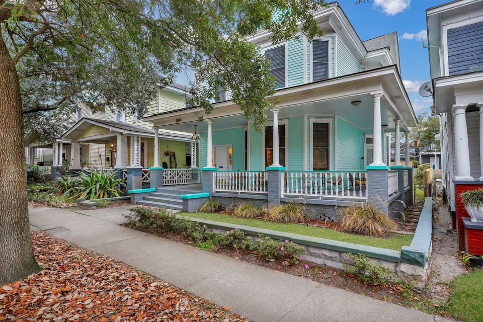 2 story 1900 victorian on a pretty downtown Savannah street
