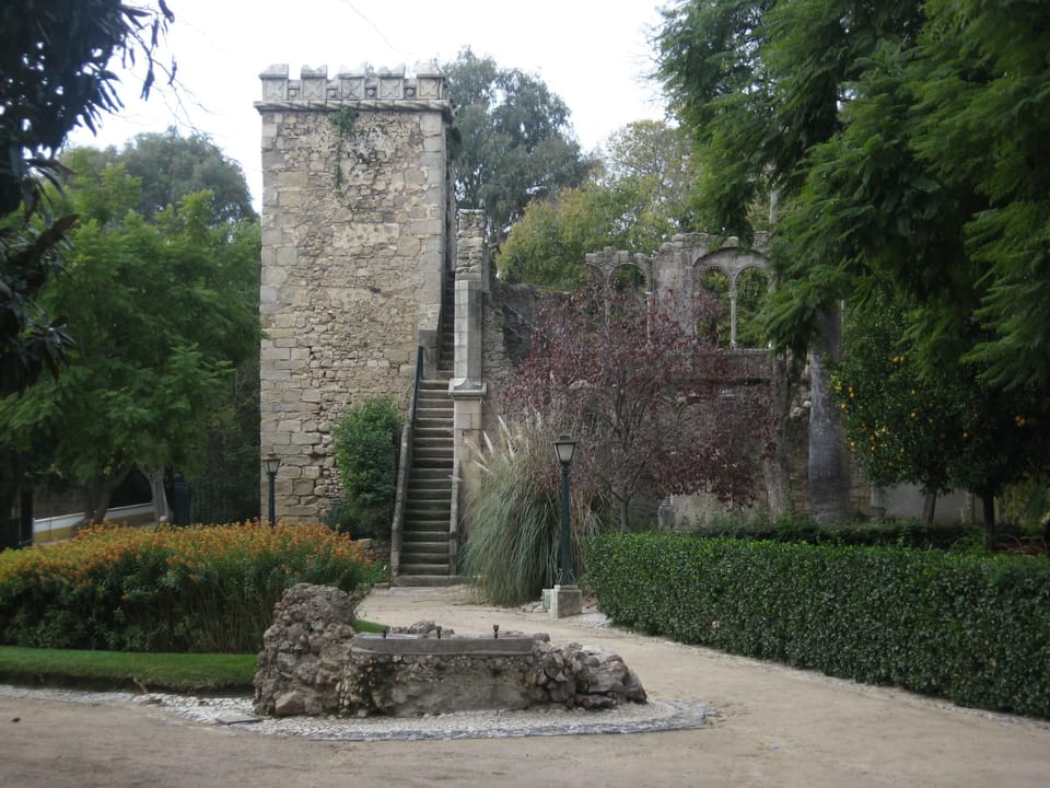 Public garden - fake ruins