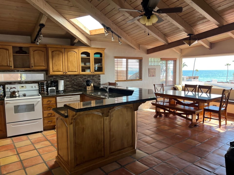 The kitchen and dining room have great ocean views. 