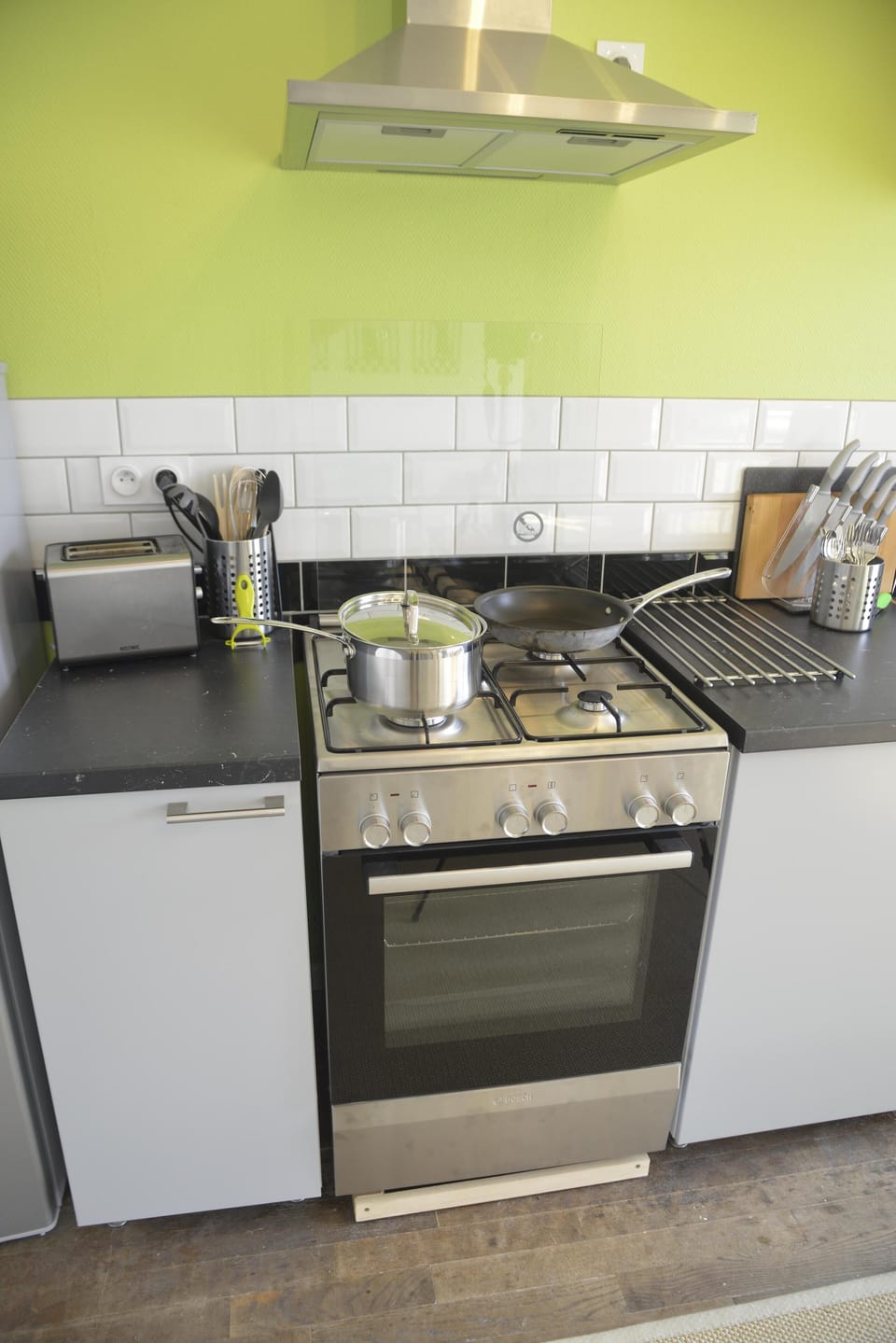 Full size cooker