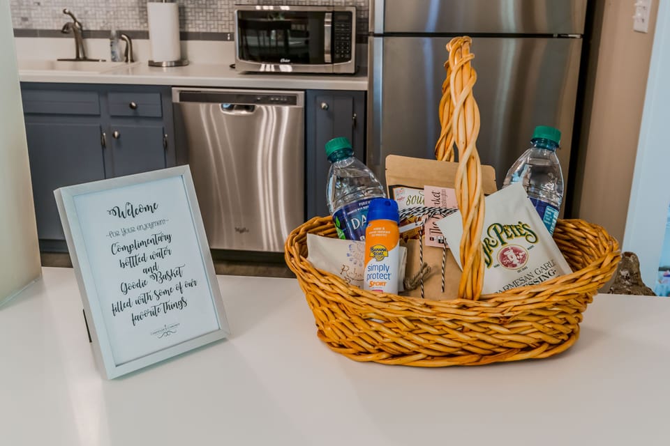 Special goodies & local favorites for  our guests in our welcome basektes