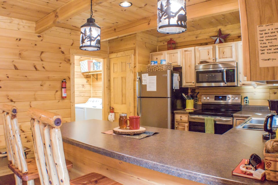 Kitchen & Laundry Room
