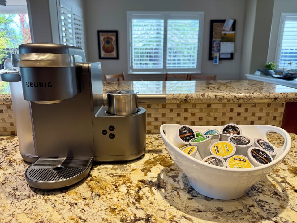 Keurig K-Cafe for making regular coffee, Lattes & Cappuccinos!