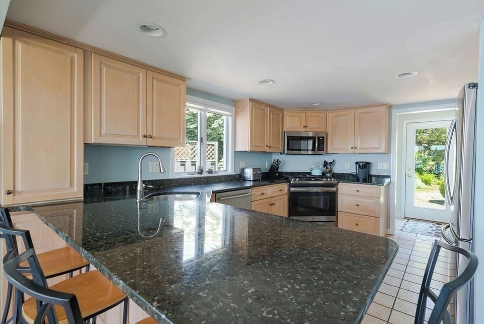 Fully equipped kitchen