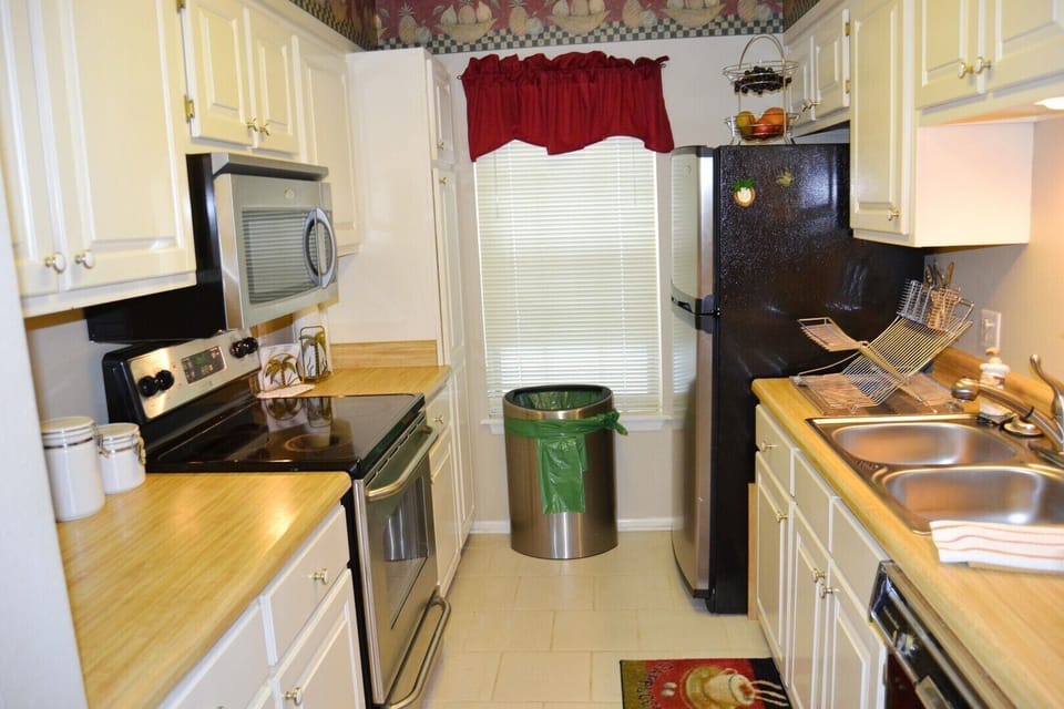 169CordLn-Kitchen