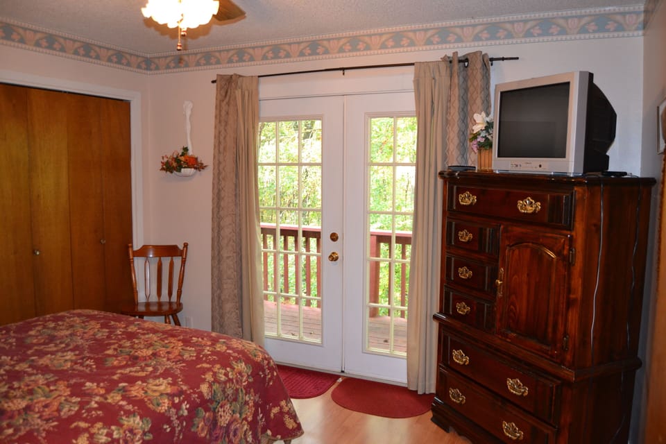 5VaquLn-Bedroom 1
