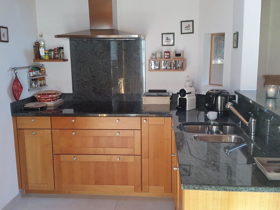 Cabinetry, Countertop, Kitchen, Drawer, Wood, Interior Design, Picture Frame, Tap, Sink, Plumbing Fixture