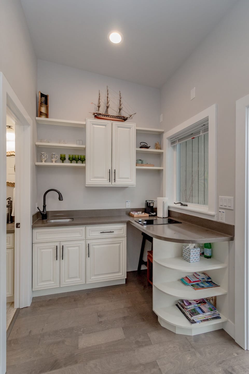 Kitchenette 