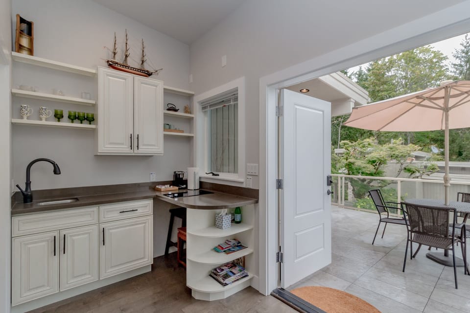 Kitchenette 