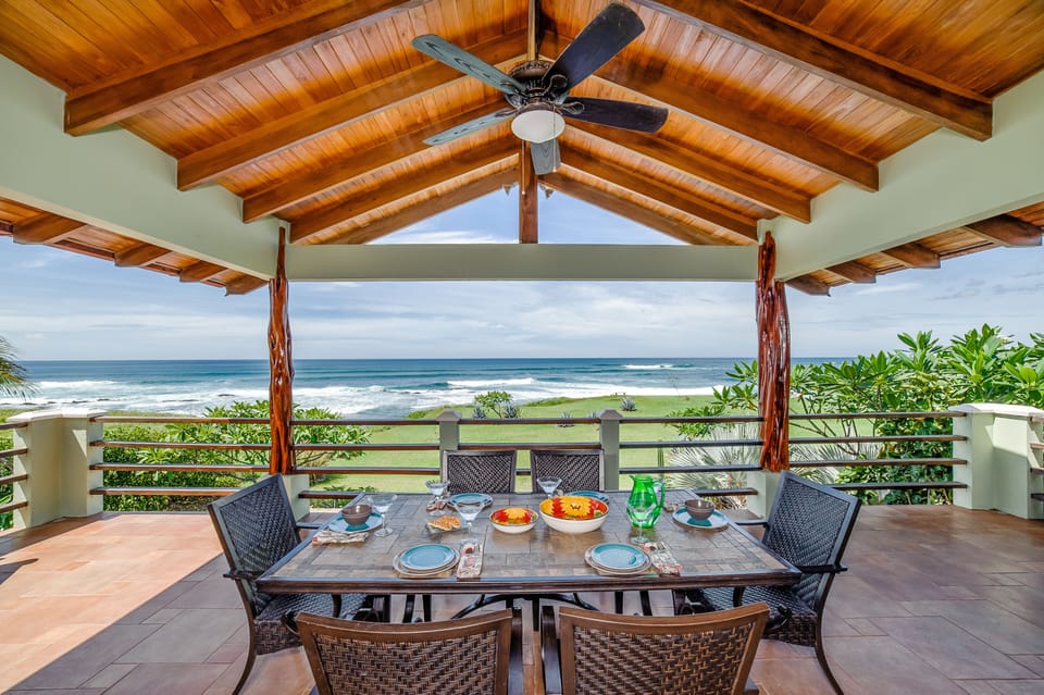 Lunch time with a view!