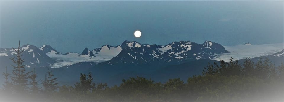 Moon rise magic over the glaciers