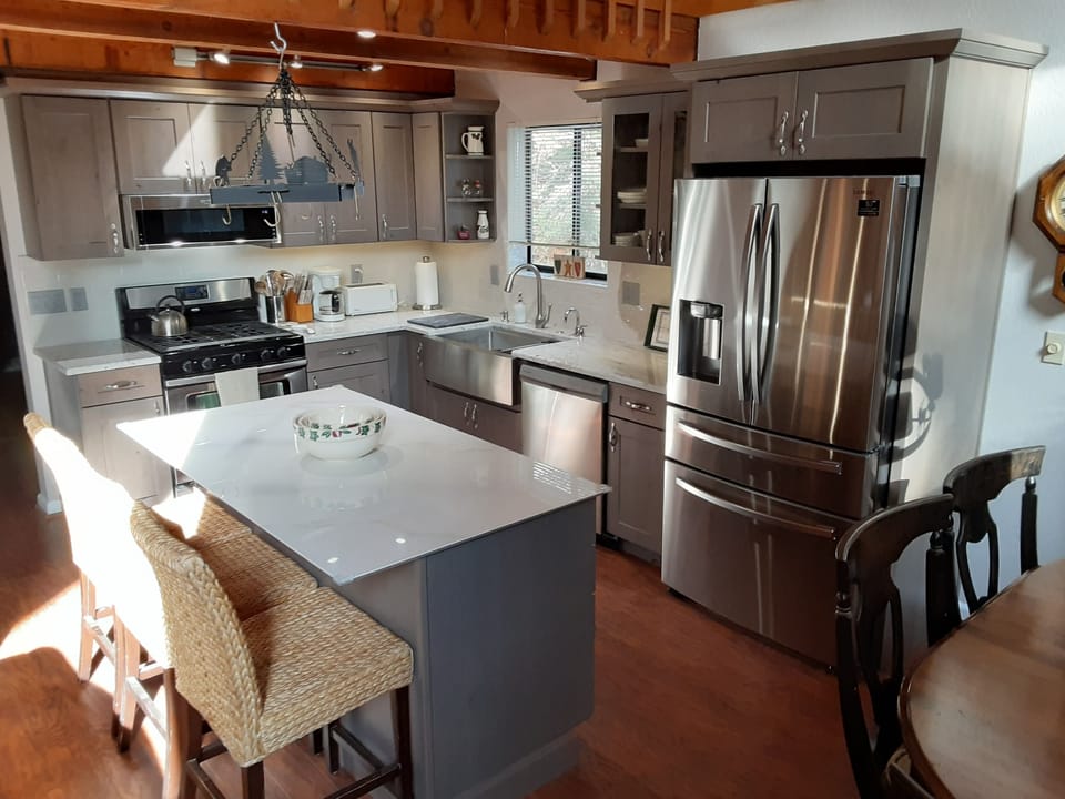 Kitchen 2