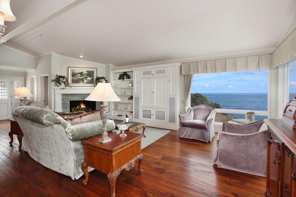 Comfortable Living Area With Breathtaking Ocean Views