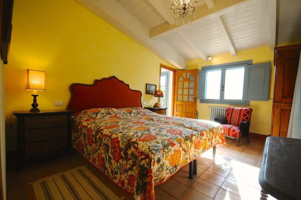 Comfortably sleeps up to 2 people.