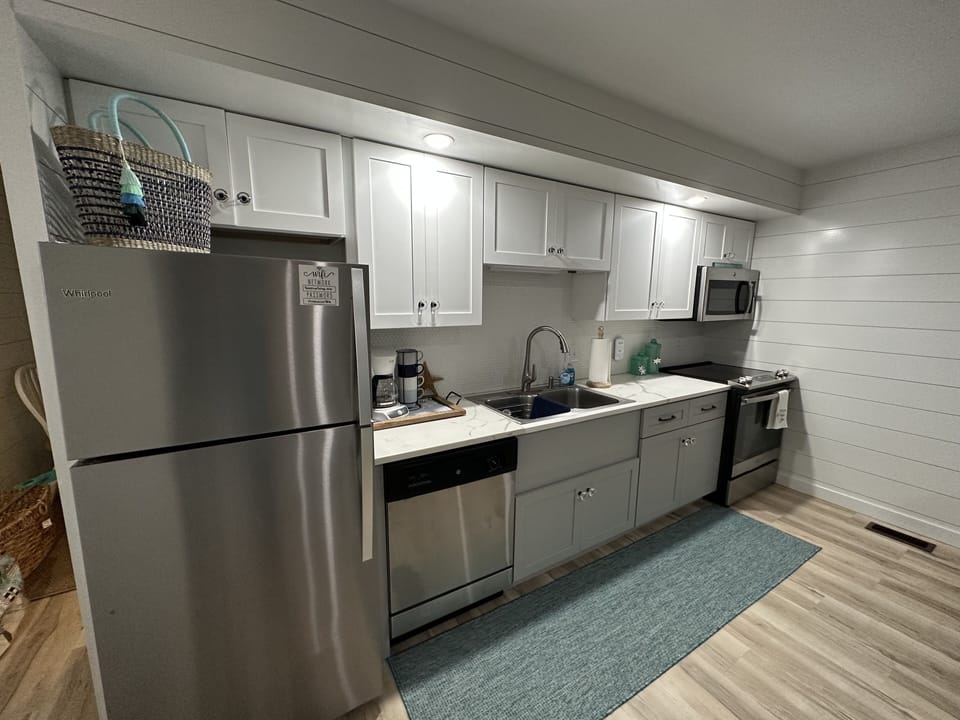 NEW '23 Kitchen