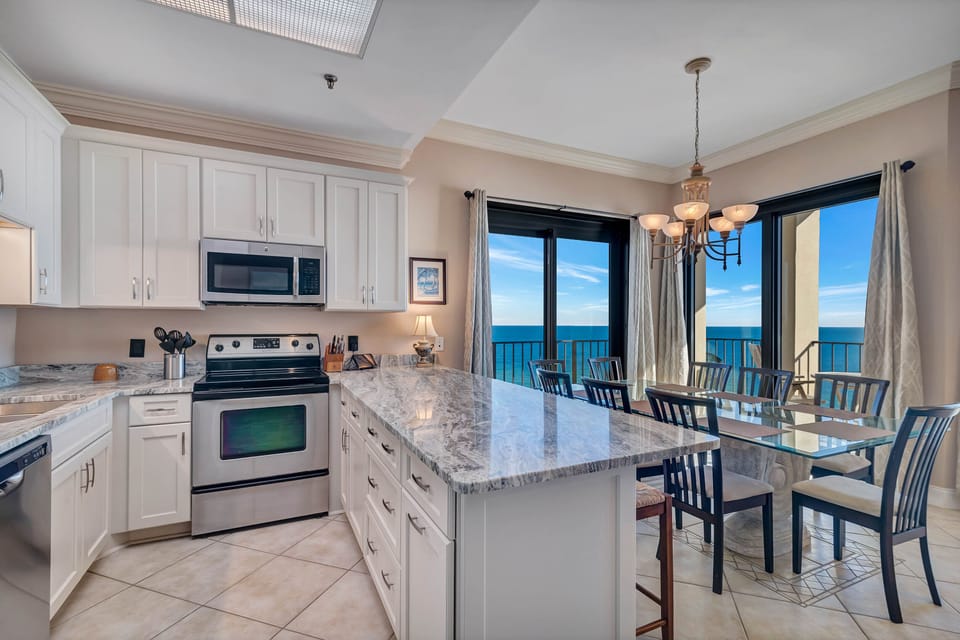 Fully Equipped Kitchen with Stainless Steel Appliances