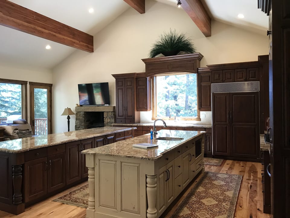 Kitchen has 2 islands