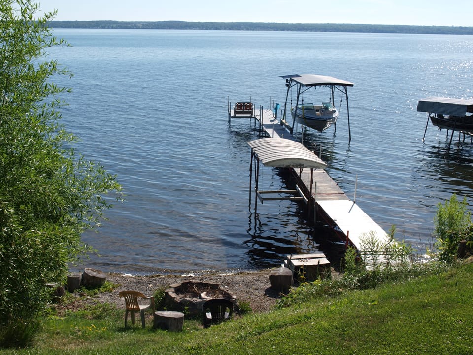 100' dock May be shared with Bungalow Nov. thru April