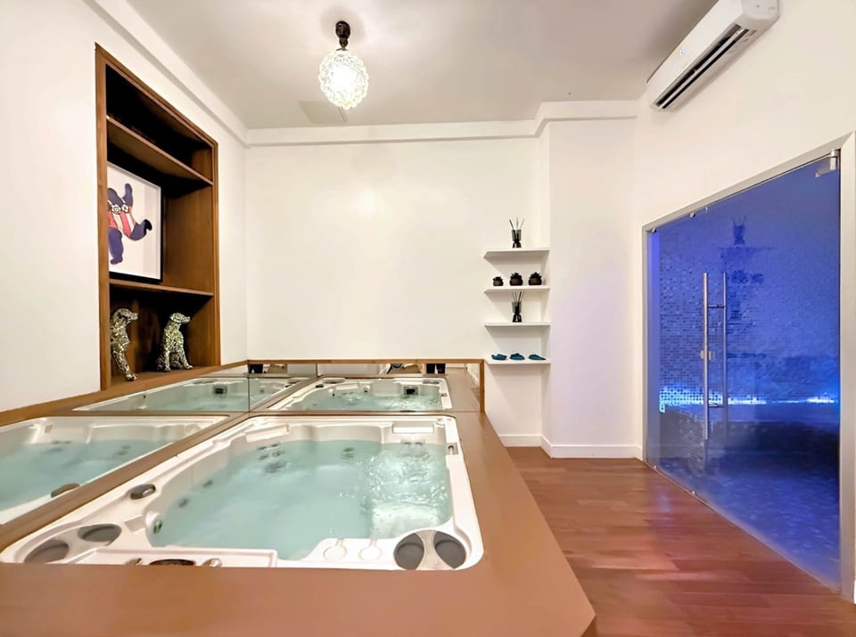 SPARIS – Spa haut de gamme avec jacuzzi, hammam et sauna pour une détente absolue