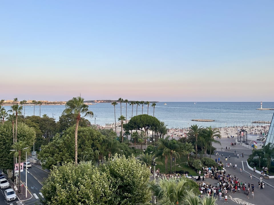 Beach/ocean view