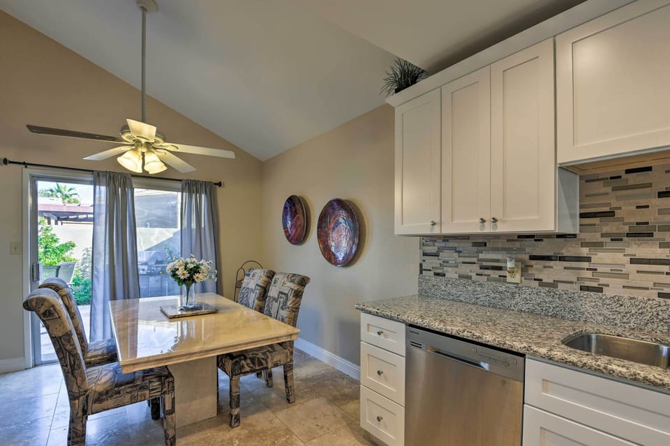 The marble countertops are brand new in this fully equipped kitchen!