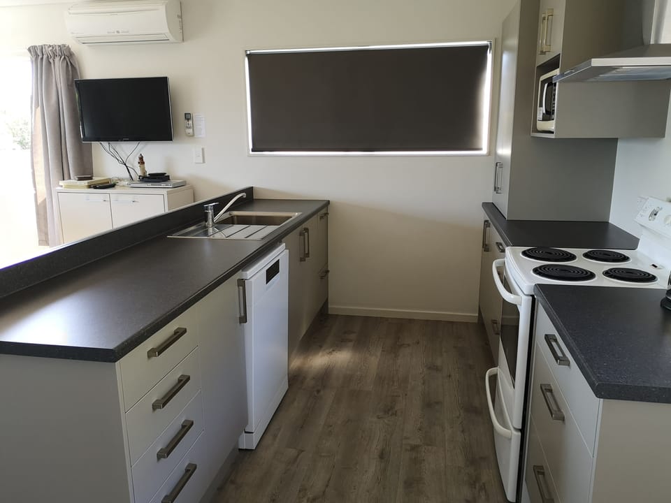 Cottage kitchen.